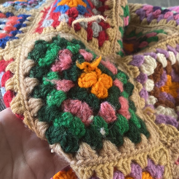 Granny Square Throw Blanket “Rosanne Style” 41”/68” approx - Picture 9 of 9